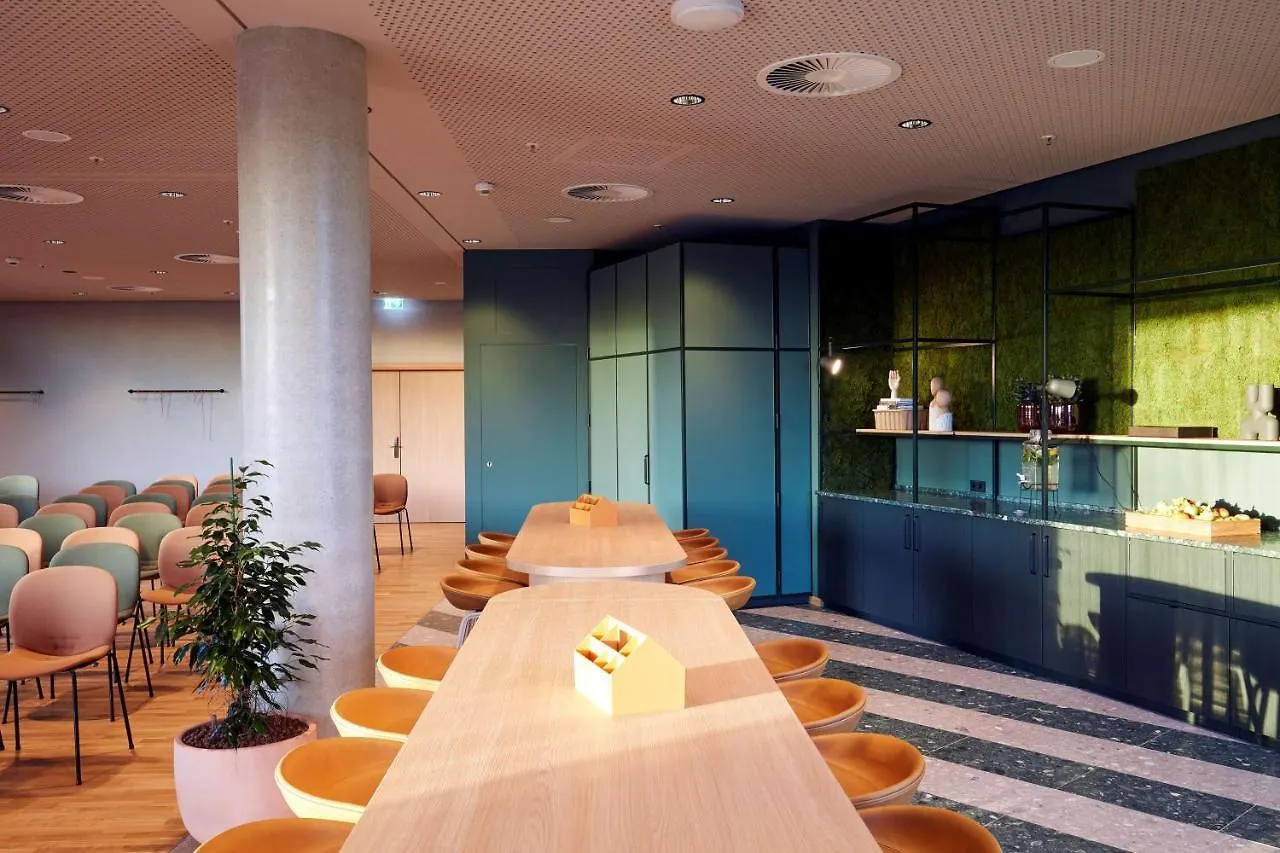 Scandic Frankfurt Hafenpark フランクフルト ドイツ